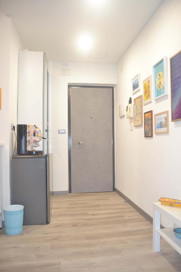 Room&Chiaia Νάπολη Εξωτερικό φωτογραφία